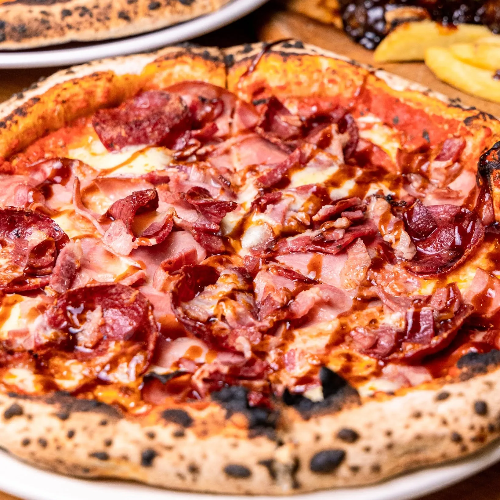 Old School Pizza & Stonegrill Coburg