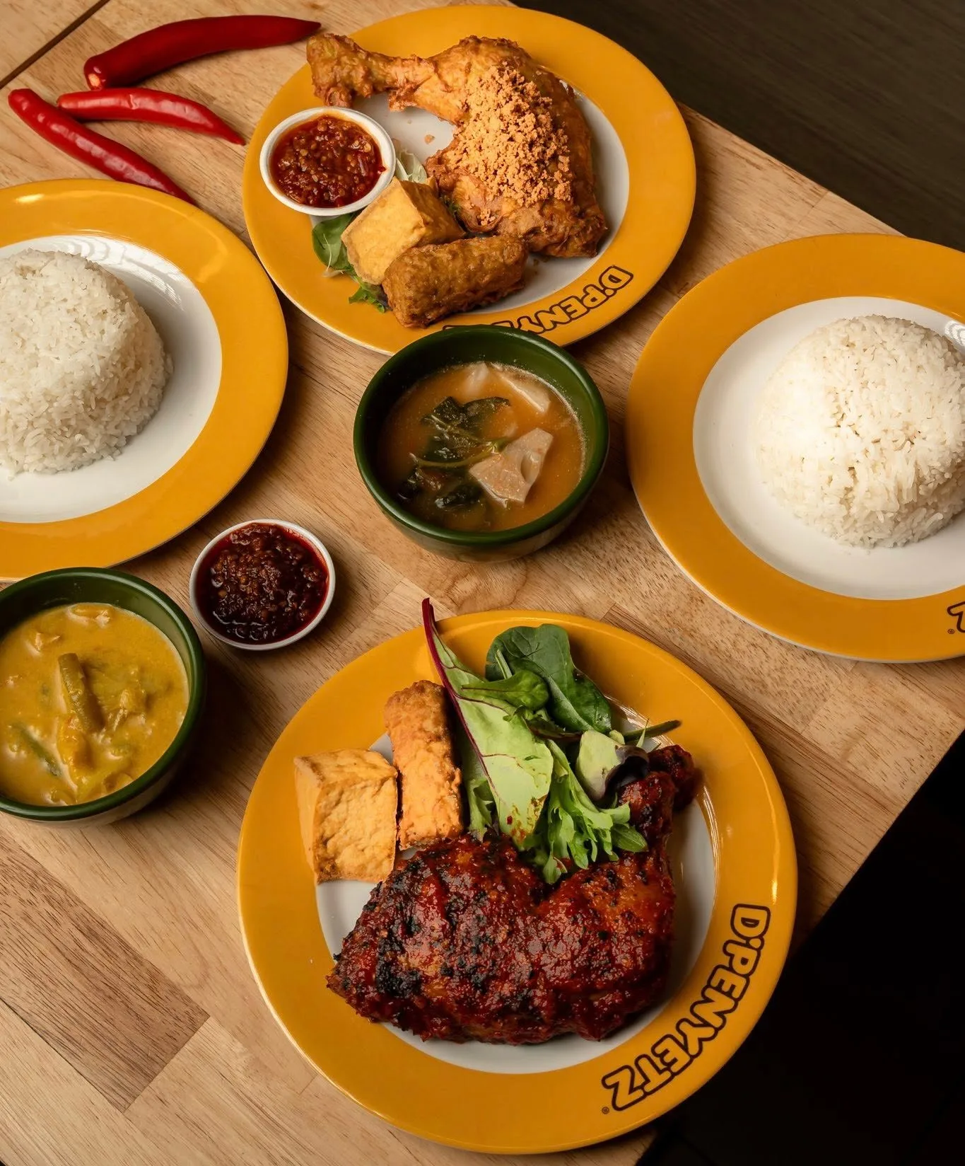 D'Penyetz & D'Cendol Chinatown (HALAL)