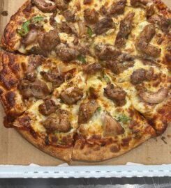 Man-O-Salwa Pizza & Kebab