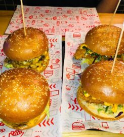 Butler Smokehouse – Burgers