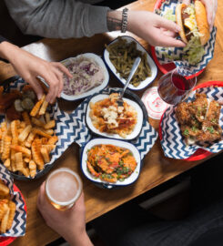 Belles Hot Chicken Elizabeth St.