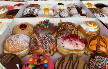 Daniel’s Donuts Melbourne Airport T1